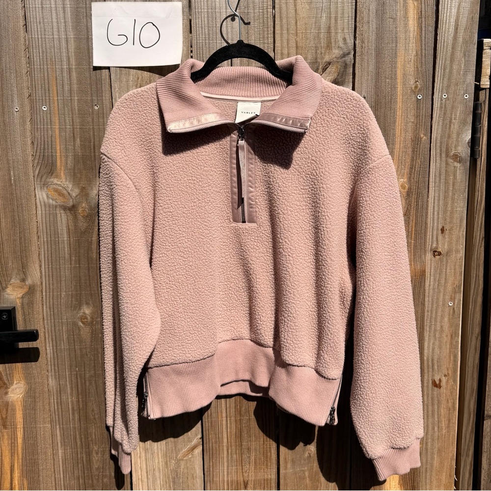 Varley Pink Teddy sweatshirt Size Medium